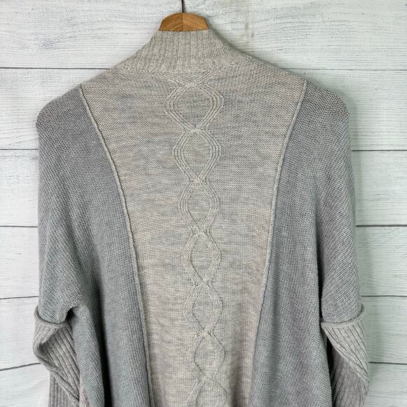 Indigenous Womens size Small Knit Organic Cotton Open Cardigan Gray Cable Knit - Picture 5 of 8